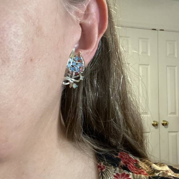 Vintage Coro clip earrings in silver w blue rhinestone - Picture 11 of 11